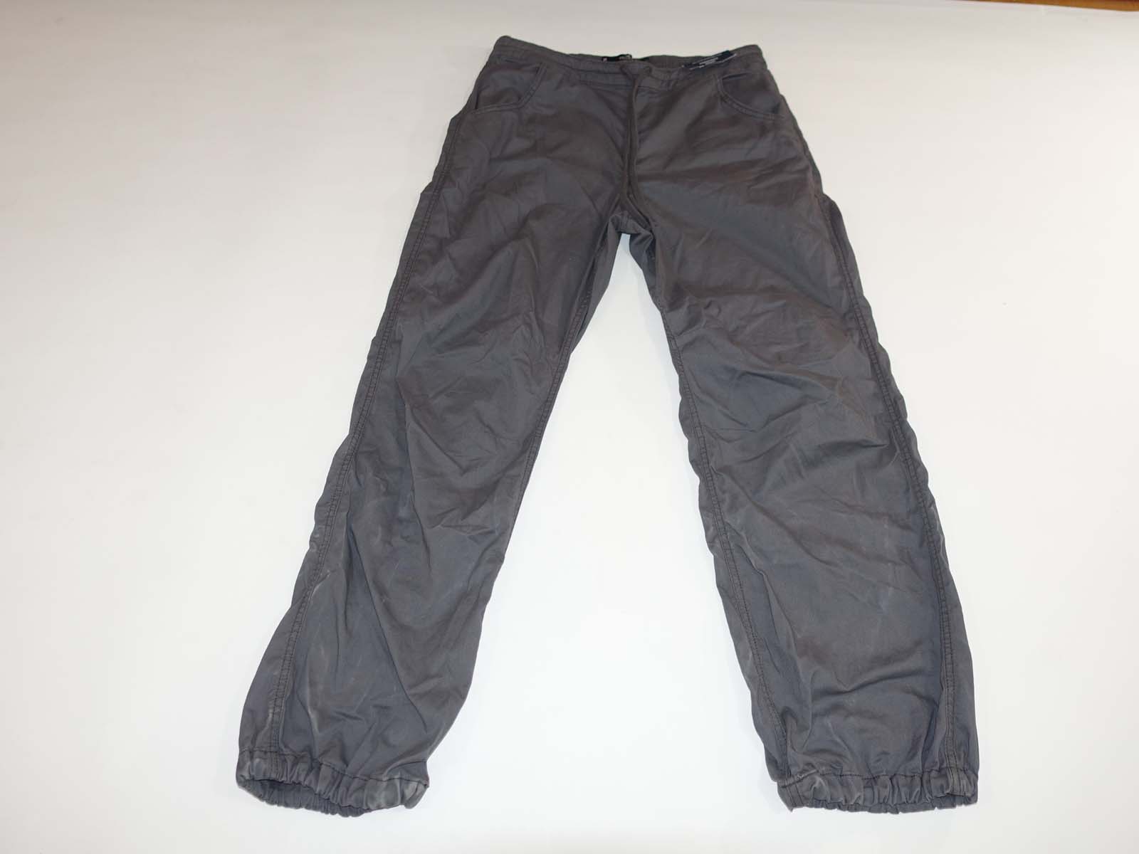 25-26 MRS PARACHUTE PANTS CHIVE XL 新品 Hollister Women's Parachute Baggy Pants Size Medium NWT Gray