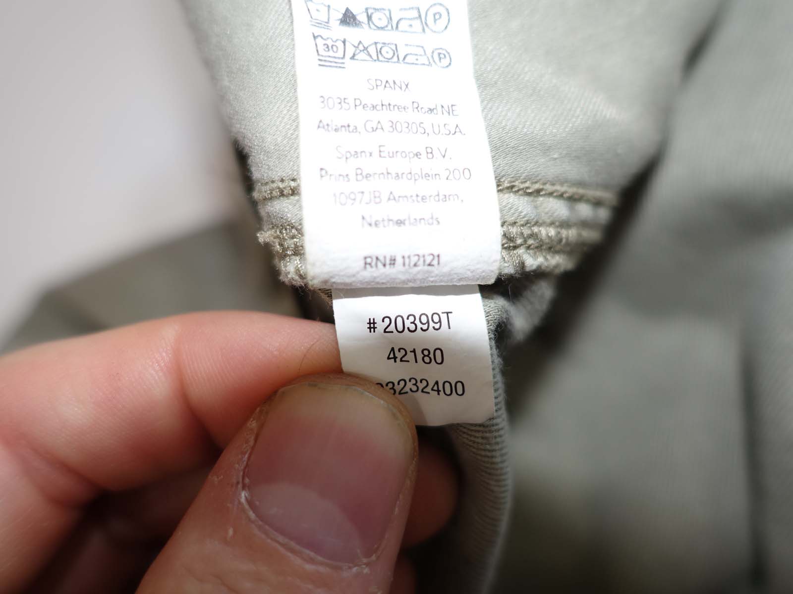 Spanx Women's Pull On Trouser Jeans Size Medium High Rise Light